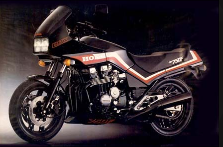 Honda CBX 750: A Lenda que Marcou o Brasil