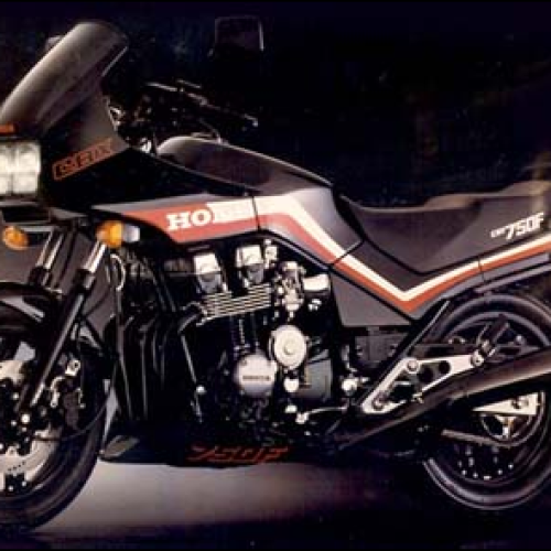 Honda CBX 750: A Lenda que Marcou o Brasil