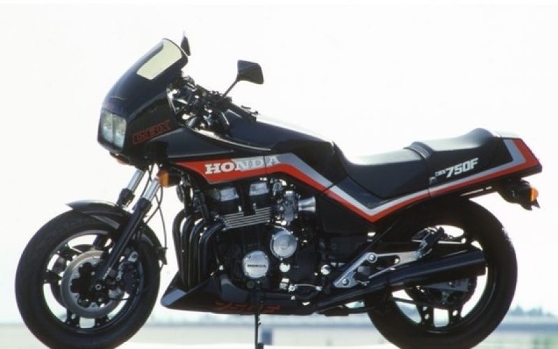Honda CBX 750F Ano 1986 – Detalhes Técnicos